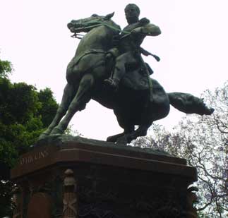 Monumento en Buenos Aires a Bernardo O'Higgins
